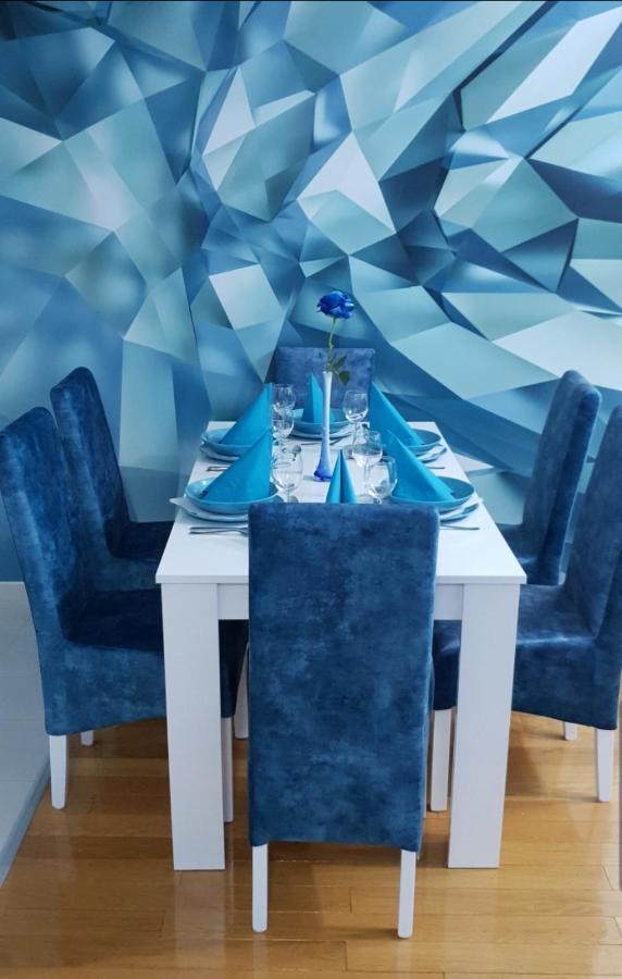 Apartman Kej Blue Free Parking 克拉列沃 外观 照片